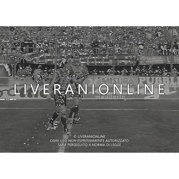 NEG-28-03-1992-MILANO CAMPIONATO DI CALCIO SERIE A INTER-TORINO 0-0 NELLA FOTO LOTHAR MATTHAUS E BENIAMINO ABATE AG ALDO LIVERANI SAS