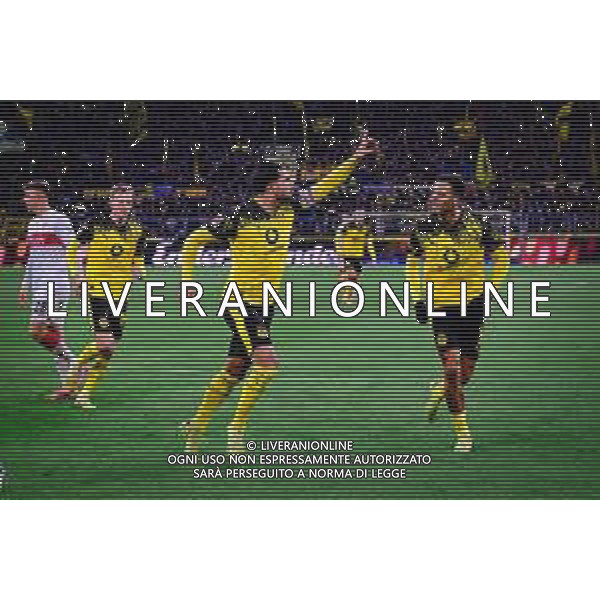 Torjubel zum 1:0 durch Emre Can #23 (Borussia Dortmund), Borussia Dortmund vs. VfB Stuttgart, Fussball, 1. Bundesliga, 11. Spieltag, 22.11.2025 DFB regulations prohibit any use of photographs as image sequences and/or quasi-video / action press AG KARMAPRESS-AG ALDO LIVERANI SAS