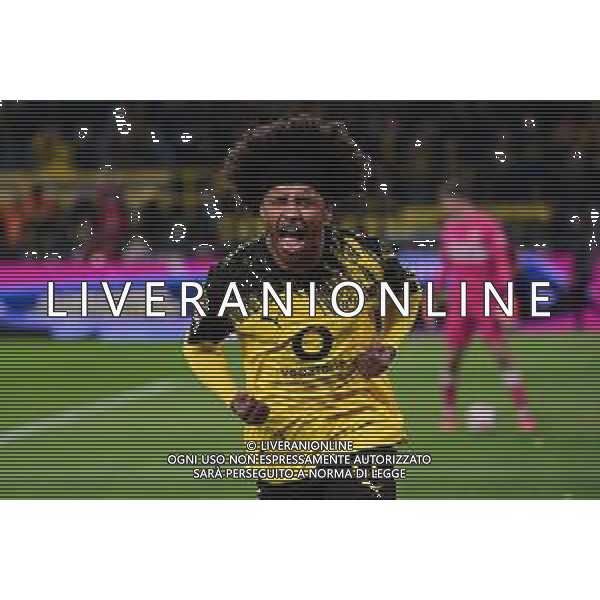 Torjubel zum 3:2 durch Karim Adeyemi #27 (Borussia Dortmund), Borussia Dortmund vs. VfB Stuttgart, Fussball, 1. Bundesliga, 11. Spieltag, 22.11.2025 DFB regulations prohibit any use of photographs as image sequences and/or quasi-video / action press AG KARMAPRESS-AG ALDO LIVERANI SAS