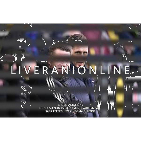 Patrick Ittrich, Borussia Dortmund vs. VfB Stuttgart, Fussball, 1. Bundesliga, 11. Spieltag, 22.11.2025 DFB regulations prohibit any use of photographs as image sequences and/or quasi-video / action press AG KARMAPRESS-AG ALDO LIVERANI SAS