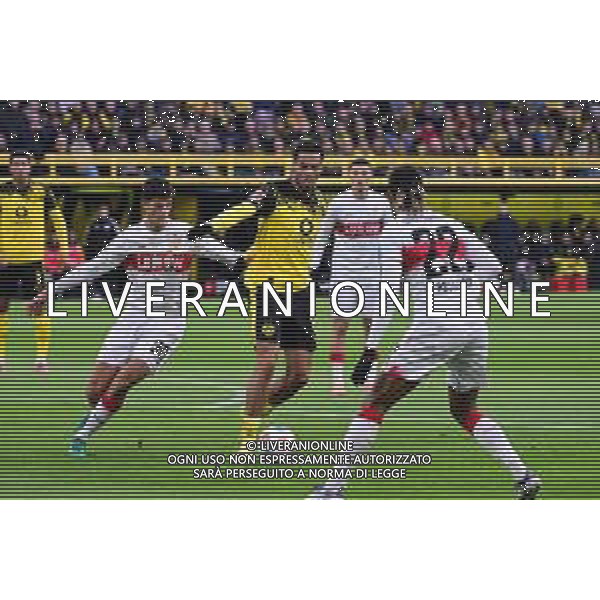 Felix Nmecha #8 (Borussia Dortmund), Borussia Dortmund vs. VfB Stuttgart, Fussball, 1. Bundesliga, 11. Spieltag, 22.11.2025 DFB regulations prohibit any use of photographs as image sequences and/or quasi-video / action press AG KARMAPRESS-AG ALDO LIVERANI SAS