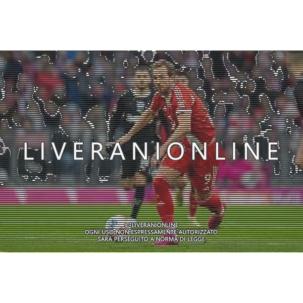 Harry Kane #9 (FC Bayern Muenchen), FC Bayern Muenchen vs. FC St. Pauli, Fussball, 1. Bundesliga, 12. Spieltag, 29.11.2025 DFB regulations prohibit any use of photographs as image sequences and/or quasi-video / action press AG KARMAPRESS-AG ALDO LIVERANI SAS