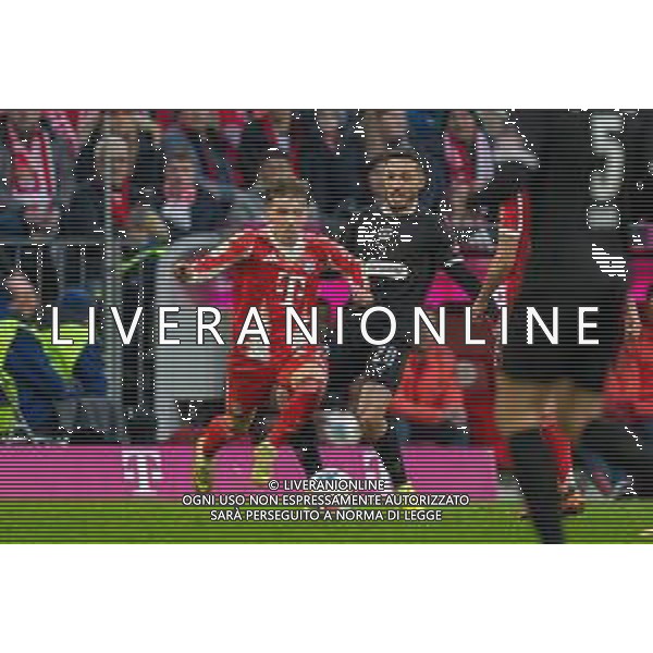 im Zweikampf, Aktion, mit Lennart Karl #42 (FC Bayern Muenchen), Mathias Pereira Lage #28 (FC St. Pauli), FC Bayern Muenchen vs. FC St. Pauli, Fussball, 1. Bundesliga, 12. Spieltag, 29.11.2025 DFB regulations prohibit any use of photographs as image sequences and/or quasi-video / action press AG KARMAPRESS-AG ALDO LIVERANI SAS