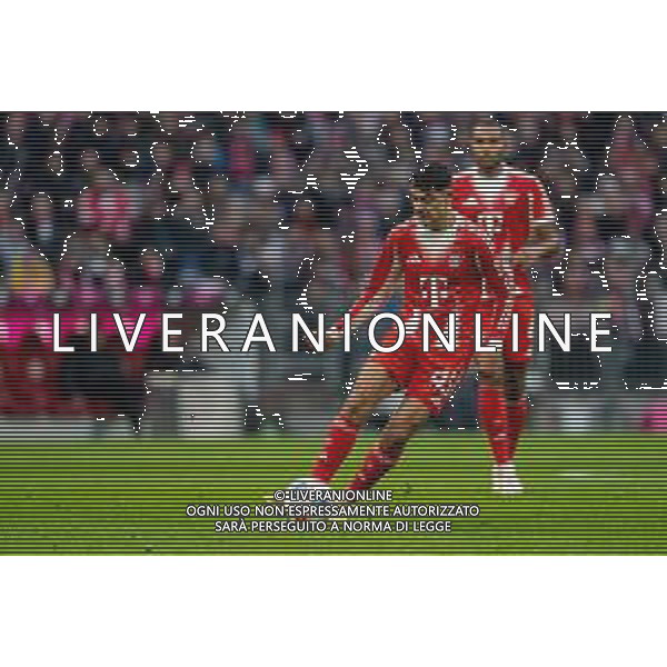 Alexandar Pavlovic #45 (FC Bayern Muenchen), FC Bayern Muenchen vs. FC St. Pauli, Fussball, 1. Bundesliga, 12. Spieltag, 29.11.2025 DFB regulations prohibit any use of photographs as image sequences and/or quasi-video / action press AG KARMAPRESS-AG ALDO LIVERANI SAS