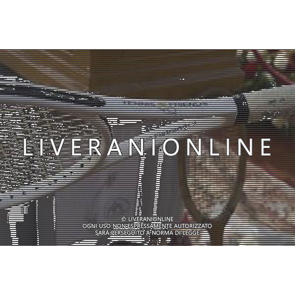 Roma 03 Dicembre 2025 Camera Ardente in onore di Nicola Pietrangeli, allestita al Foro Italico di Roma nello stadio a lui nominato. Nella Foto: il feretro Foto Credit: Andrea Bracaglia- AGENZIA ALDO LIVERANI SAS