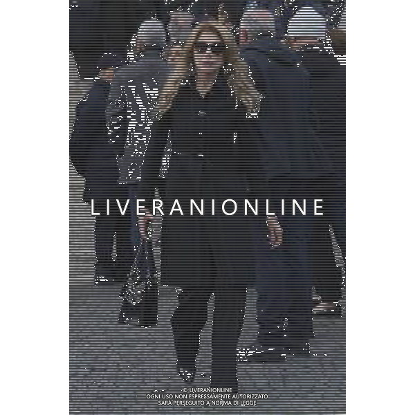 Roma 03 Dicembre 2025 Funerali di Nicola Pietrangeli a Roma nella Chiesa Parrocchiale Gran Madre di Dio. Nella Foto: Gabriella Carlucci Foto Credit: Andrea Bracaglia- AGENZIA ALDO LIVERANI SAS