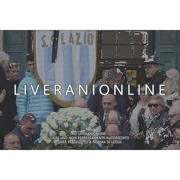 Roma 03 Dicembre 2025 Funerali di Nicola Pietrangeli a Roma nella Chiesa Parrocchiale Gran Madre di Dio. Nella Foto: uscita del feretro - adriano panatta Foto Credit: Andrea Bracaglia- AGENZIA ALDO LIVERANI SAS