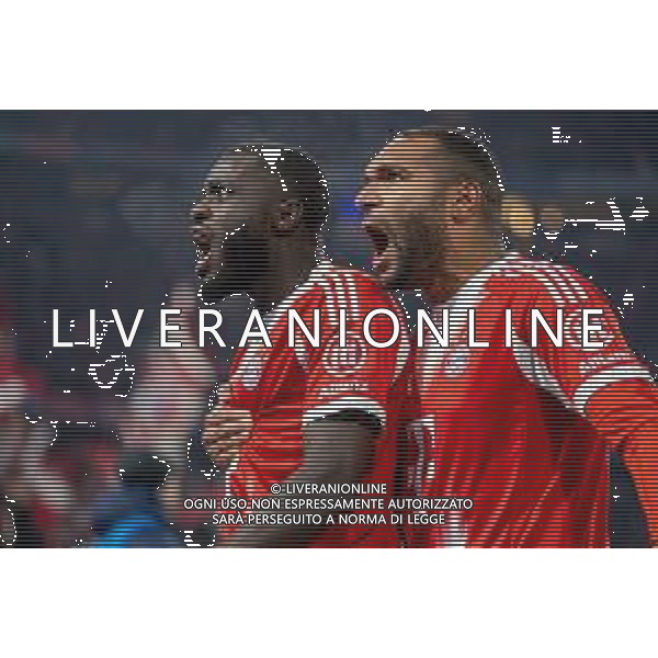 Dayot Upamecano #2 (FC Bayern Muenchen) Torjubel zum 3:2, Jonathan Tah #4 (FC Bayern Muenchen), FC Bayern Muenchen - SC Freiburg, Fussball, Bundesliga, 11. Spieltag, 22.11.2025 DFB regulations prohibit any use of photographs as image sequences and/or quasi-video / action press AG KARMAPRESS-AG ALDO LIVERANI SAS