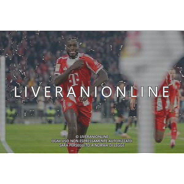 Dayot Upamecano #2 (FC Bayern Muenchen) Torjubel zum 3:2, FC Bayern Muenchen - SC Freiburg, Fussball, Bundesliga, 11. Spieltag, 22.11.2025 DFB regulations prohibit any use of photographs as image sequences and/or quasi-video / action press AG KARMAPRESS-AG ALDO LIVERANI SAS