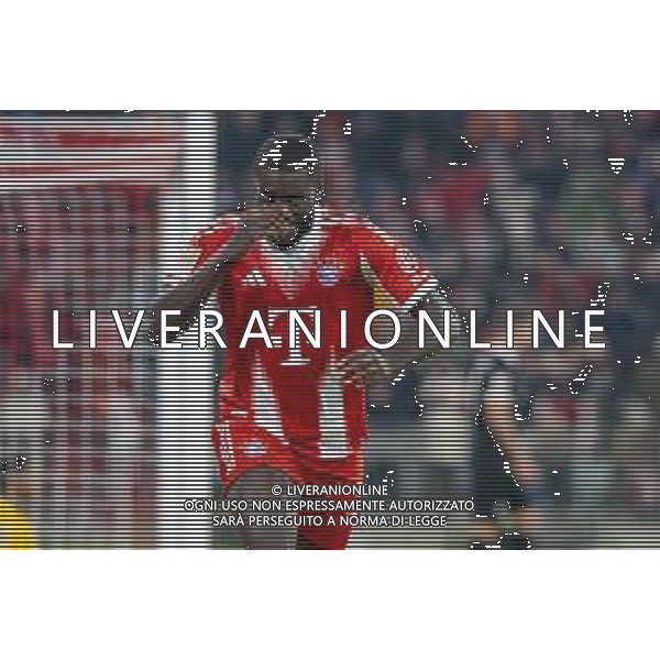 Dayot Upamecano #2 (FC Bayern Muenchen) Torjubel zum 3:2, FC Bayern Muenchen - SC Freiburg, Fussball, Bundesliga, 11. Spieltag, 22.11.2025 DFB regulations prohibit any use of photographs as image sequences and/or quasi-video / action press AG KARMAPRESS-AG ALDO LIVERANI SAS