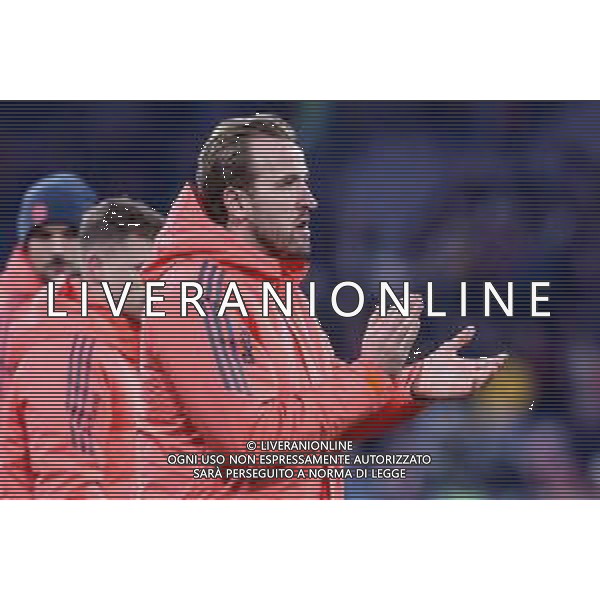 Harry Kane #9 (FC Bayern Muenchen) jubelt mit den Fans nach dem Heimsieg, FC Bayern Muenchen vs. SC Freiburg, Fussball, Bundesliga, DFL, Saison 2025/2026, Hinrunde, 22.11.2025 DFB regulations prohibit any use of photographs as image sequences and/or quasi-video / action press AG KARMAPRESS-AG ALDO LIVERANI SAS