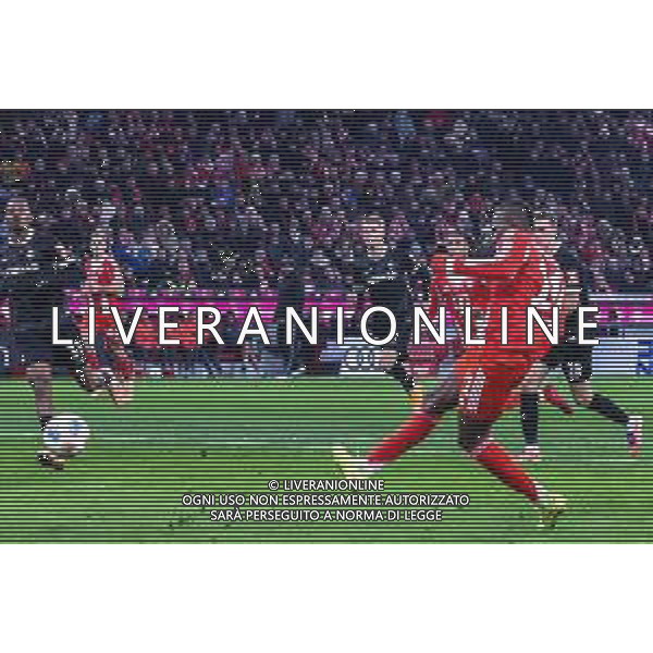 Nicolas Jackson #11 (FC Bayern Muenchen) mit dem 5:2, Jubel, Tor, FC Bayern Muenchen vs. SC Freiburg, Fussball, Bundesliga, DFL, Saison 2025/2026, Hinrunde, 22.11.2025 DFB regulations prohibit any use of photographs as image sequences and/or quasi-video / action press AG KARMAPRESS-AG ALDO LIVERANI SAS