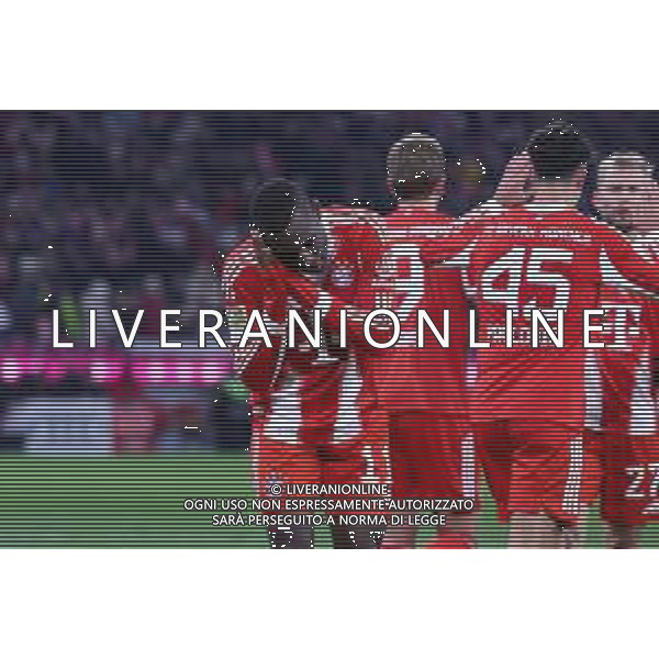 Spezieller Torjuel von Nicolas Jackson #11 (FC Bayern Muenchen) nach dem Tor zum 5:2, FC Bayern Muenchen vs. SC Freiburg, Fussball, Bundesliga, DFL, Saison 2025/2026, Hinrunde, 22.11.2025 DFB regulations prohibit any use of photographs as image sequences and/or quasi-video / action press AG KARMAPRESS-AG ALDO LIVERANI SAS