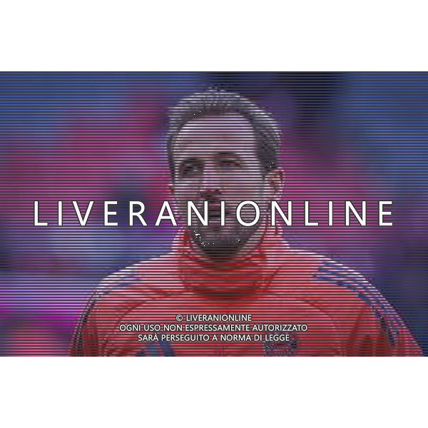 Harry Kane #9 (FC Bayern Muenchen) beim warm-up, FC Bayern Muenchen vs. SC Freiburg, Fussball, Bundesliga, DFL, Saison 2025/2026, Hinrunde, 22.11.2025 DFB regulations prohibit any use of photographs as image sequences and/or quasi-video / action press AG KARMAPRESS-AG ALDO LIVERANI SAS