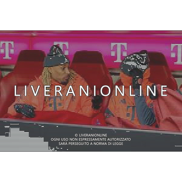 Sacha Boey #23 (FC Bayern Muenchen) auf der Auswechselbank, FC Bayern Muenchen - SC Freiburg, Fussball, Bundesliga, 11. Spieltag, 22.11.2025 DFB regulations prohibit any use of photographs as image sequences and/or quasi-video / action press AG KARMAPRESS-AG ALDO LIVERANI SAS