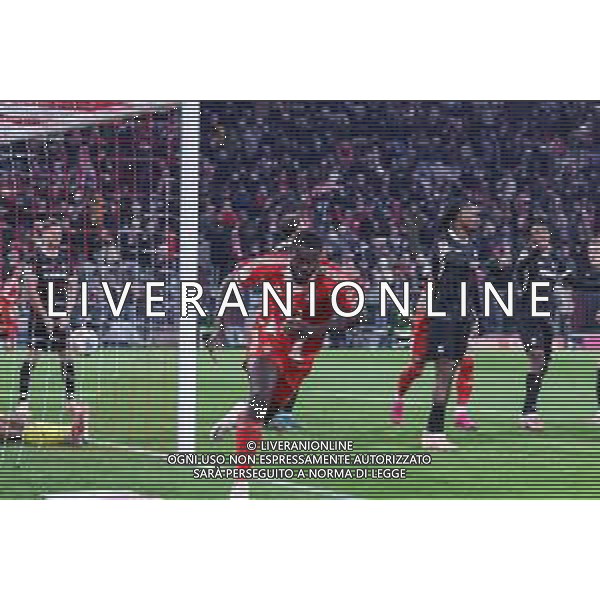 Jubel bei Dayot Upamecano #2 (FC Bayern Muenchen) nach seinem Tor zum 3:2, FC Bayern Muenchen vs. SC Freiburg, Fussball, Bundesliga, DFL, Saison 2025/2026, Hinrunde, 22.11.2025 DFB regulations prohibit any use of photographs as image sequences and/or quasi-video / action press AG KARMAPRESS-AG ALDO LIVERANI SAS