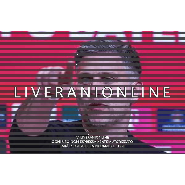 FC Bayern-Pressesprecher Holger Quest bei der Pressekonferenz, FC Bayern Muenchen vs. SC Freiburg, Fussball, Bundesliga, DFL, Saison 2025/2026, Hinrunde, 22.11.2025 DFB regulations prohibit any use of photographs as image sequences and/or quasi-video / action press AG KARMAPRESS-AG ALDO LIVERANI SAS