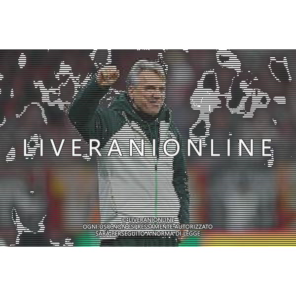 1. Bundesliga: SV Werder Bremen - 1. FC Köln am 29.11.2025 im Weserstadion in Bremen Trainer Horst Steffen (Bremen) jubelt. Foto: osnapix / Michael Titgemeyer DFL regulations prohibit any use of photographs as image sequences and/or quasi-video. / action press AG KARMAPRESS-AG ALDO LIVERANI SAS