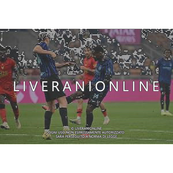 Inter vs Venezia nella foto Ange-Yoan Bonny (Inter) segna il gol del 5 a 1 Milano 03-12-2025 Stadio Giuseppe Meazza - San Siro Inter vs Venezia Coppa Italia Frecciarossa - ottavi di finale foto Roberto Garavaglia/Agenzia Aldo Liverani sas