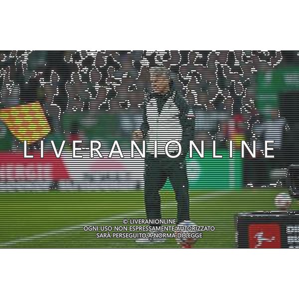 1. Bundesliga: SV Werder Bremen - 1. FC Köln am 29.11.2025 im Weserstadion in Bremen Trainer Horst Steffen (Bremen) jubelt, ballt die Faust. Foto: osnapix / Michael Titgemeyer DFL regulations prohibit any use of photographs as image sequences and/or quasi-video. / action press AG KARMAPRESS-AG ALDO LIVERANI SAS