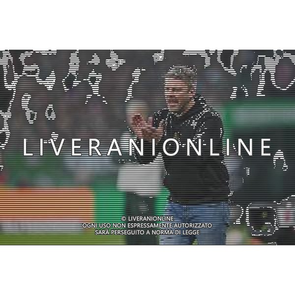 1. Bundesliga: SV Werder Bremen - 1. FC Köln am 29.11.2025 im Weserstadion in Bremen Trainer Lukasz Kwasniok (1. FC Koeln) unzufrieden, enttäuscht, enttaeuscht, niedergeschlagen. Foto: osnapix / Michael Titgemeyer DFL regulations prohibit any use of photographs as image sequences and/or quasi-video. / action press AG KARMAPRESS-AG ALDO LIVERANI SAS