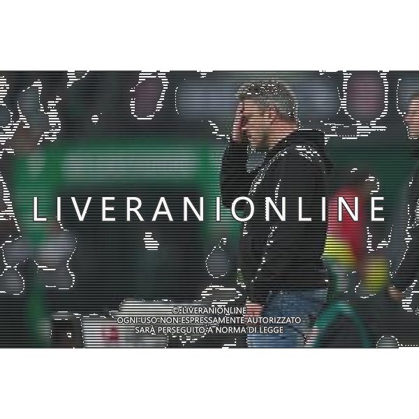 1. Bundesliga: SV Werder Bremen - 1. FC Köln am 29.11.2025 im Weserstadion in Bremen Trainer Lukasz Kwasniok (1. FC Koeln) unzufrieden, enttäuscht, enttaeuscht, niedergeschlagen. Foto: osnapix / Michael Titgemeyer DFL regulations prohibit any use of photographs as image sequences and/or quasi-video. / action press AG KARMAPRESS-AG ALDO LIVERANI SAS