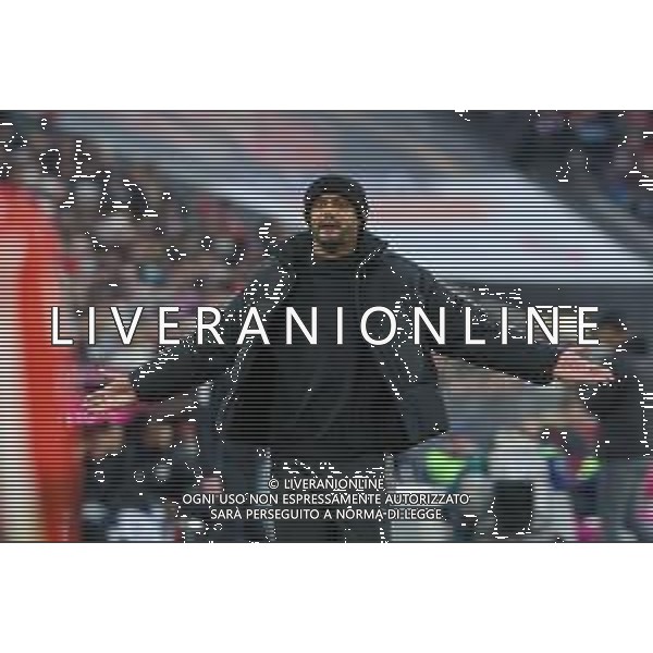 Chef-Trainer Vincent Kompany (FC Bayern Muenchen), FC Bayern Muenchen vs. FC St. Pauli, Fussball, 1. Bundesliga, 12. Spieltag, 29.11.2025 DFB regulations prohibit any use of photographs as image sequences and/or quasi-video / action press AG KARMAPRESS-AG ALDO LIVERANI SAS