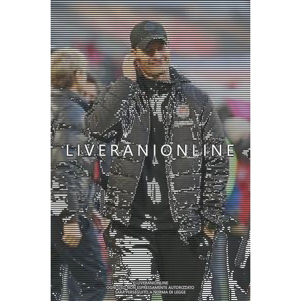 enttaeuschung bei Chef-Trainer Alexander Blessin (FC St. Pauli), FC Bayern Muenchen vs. FC St. Pauli, Fussball, 1. Bundesliga, 12. Spieltag, 29.11.2025 DFB regulations prohibit any use of photographs as image sequences and/or quasi-video / action press AG KARMAPRESS-AG ALDO LIVERANI SAS