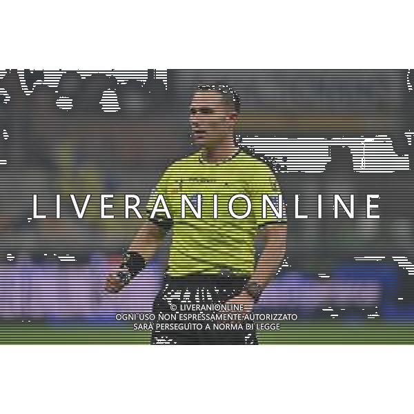 Inter vs Venezia nella foto l\'arbitro Davide Di Marco di Ciampino (Roma) Milano 03-12-2025 Stadio Giuseppe Meazza - San Siro Inter vs Venezia Coppa Italia Frecciarossa - ottavi di finale foto Roberto Garavaglia/Agenzia Aldo Liverani sas