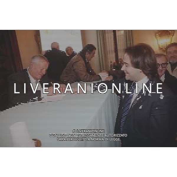 IMOLA 03 12 2025 PRESENTAZIONE DEL LIBRO "COGNETEX origini,storia e parabola di una realta\' industriale venuta da lontano"AUTORE DEL LIBRO ING ALESSANDRO MIRRI NELLA FOTO DA SINISTRA ALESSANDRO MIRRI E NICHOLAS VACCHI VICE PRESIDENTE DEL CONSIGLIO COMUNALE FDL FOTO GIANNI SANNA-AG ALDO LIVERANI SAS