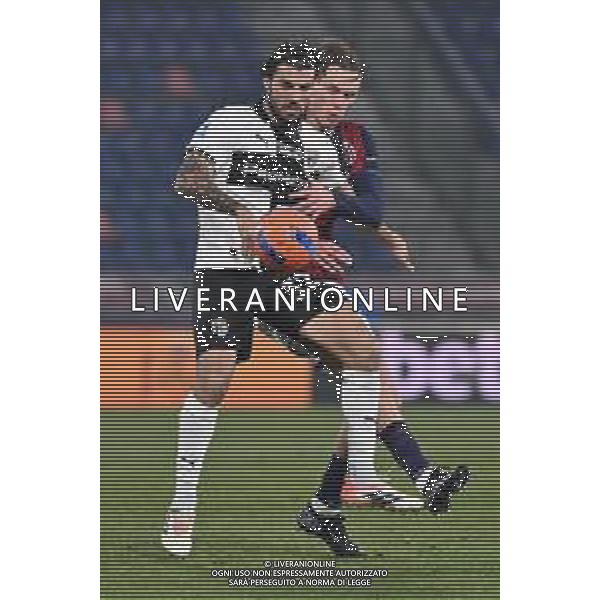 TVRG Bologna vs Parma nella foto Patrick Cutrone (Parma) e Torbjorn Heggem (Bologna) Bologna 04-12-2025 Stadio Renato Dall\'Ara Bologna vs Parma Coppa Italia Frecciarossa - ottavi di finale foto Roberto Garavaglia/Agenzia Aldo Liverani sas