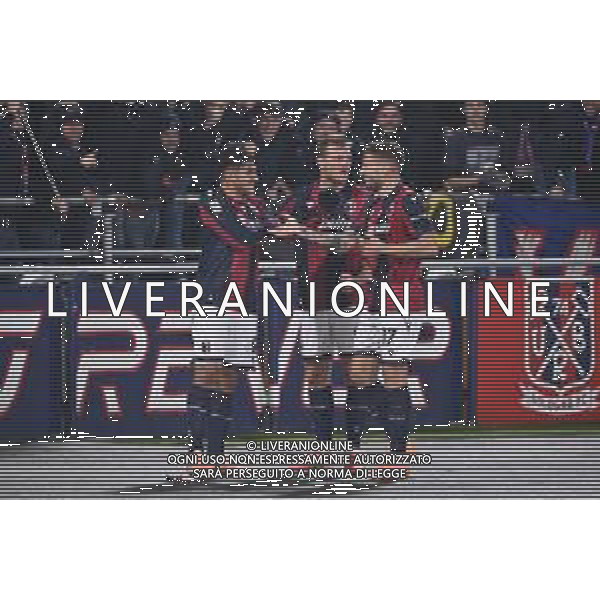 TVRG Bologna vs Parma nella foto da SX Santiago Castro (Bologna) Tommaso Pobega (Bologna) e Ciro Immobile (Bologna) esultanza dopo il gol del 2 a 1 Bologna 04-12-2025 Stadio Renato Dall\'Ara Bologna vs Parma Coppa Italia Frecciarossa - ottavi di finale foto Roberto Garavaglia/Agenzia Aldo Liverani sas
