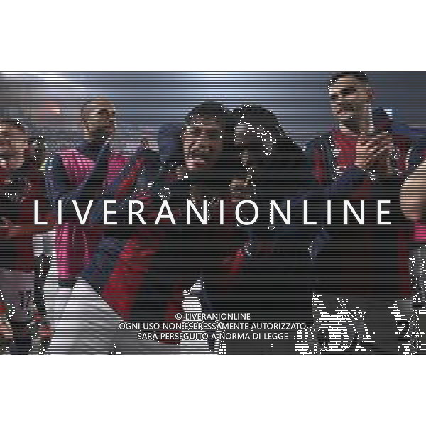 TVRG Bologna vs Parma nella foto Santiago Castro (Bologna) e Jonathan David Rowe (Bologna) esultanza a fine partita Bologna 04-12-2025 Stadio Renato Dall\'Ara Bologna vs Parma Coppa Italia Frecciarossa - ottavi di finale foto Roberto Garavaglia/Agenzia Aldo Liverani sas