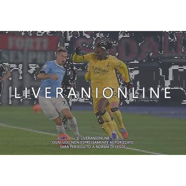 Lazio vs Milan Coppa Italia Frecciarossa - Ottavi di finale Stadio Olimpico - Roma 04-12-2025 nella foto Marusic e Leao rafael Foto Federico Gaetano - ag Aldo liverani- AGENZIA ALDO LIVERANI SAS