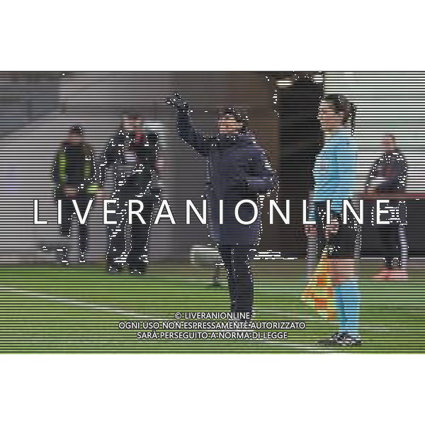 Cheftrainerin Sonia Bermudez (Spanien / Seleccion Espanola Femenina de Futbol) mit Anweisungen, Deutschland vs. Spanien, Fussball, Frauen, UEFA, Women’s Nations League, Saison 2025/2026, Finale - Runde 1 von 2, 28.11.2025 / action press AG KARMAPRESS-AG ALDO LIVERANI SAS