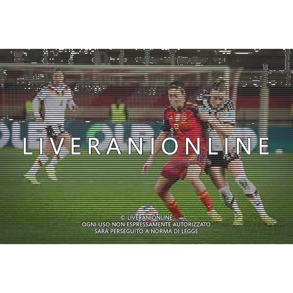 Mariona Caldentey Oliver #8 (Spanien / Seleccion Espanola Femenina de Futbol) und Franziska Kett #17 (Deutschland) in AKtion, Deutschland vs. Spanien, Fussball, Frauen, UEFA, Women’s Nations League, Saison 2025/2026, Finale - Runde 1 von 2, 28.11.2025 / action press AG KARMAPRESS-AG ALDO LIVERANI SAS