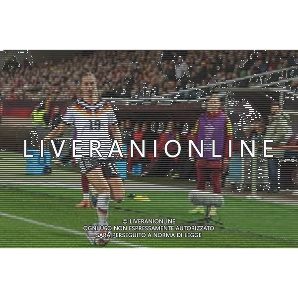 Klara Buehl #19 (Deutschland) in Aktion, Deutschland vs. Spanien, Fussball, Frauen, UEFA, Women’s Nations League, Saison 2025/2026, Finale - Runde 1 von 2, 28.11.2025 / action press AG KARMAPRESS-AG ALDO LIVERANI SAS