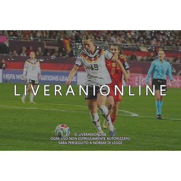 Klara Buehl #19 (Deutschland) in Aktion, Deutschland vs. Spanien, Fussball, Frauen, UEFA, Women’s Nations League, Saison 2025/2026, Finale - Runde 1 von 2, 28.11.2025 / action press AG KARMAPRESS-AG ALDO LIVERANI SAS