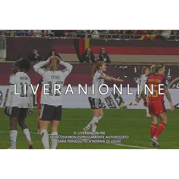 Enttaeuschung, Frust bei Sjoeke Nuesken #9 (Deutschland) nach einer vergebenen Kopfballchance, Deutschland vs. Spanien, Fussball, Frauen, UEFA, Women’s Nations League, Saison 2025/2026, Finale - Runde 1 von 2, 28.11.2025 / action press AG KARMAPRESS-AG ALDO LIVERANI SAS