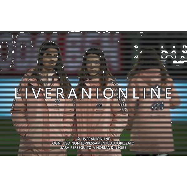 Mariona Caldentey Oliver, links, und Aitana Bonmati Conca #6 (Spanien / Seleccion Espanola Femenina de Futbol), rechts, bei der Platzbegehung, Deutschland vs. Spanien, Fussball, Frauen, UEFA, Women’s Nations League, Saison 2025/2026, Finale - Runde 1 von 2, 28.11.2025 / action press AG KARMAPRESS-AG ALDO LIVERANI SAS