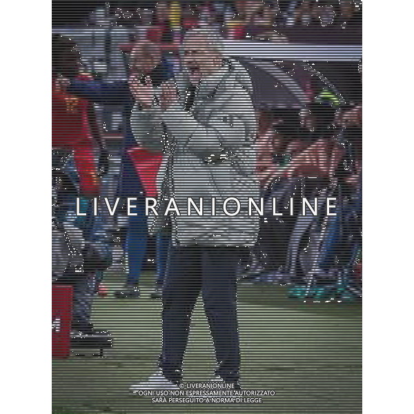 Cheftrainer Christian Wueck(Deutschland) gibt Anweisungen an die Mannschaft, Deutschland vs. Spanien, Fussball, Frauen, UEFA, Women’s Nations League, Saison 2025/2026, Finale - Runde 1 von 2, 28.11.2025 / action press AG KARMAPRESS-AG ALDO LIVERANI SAS