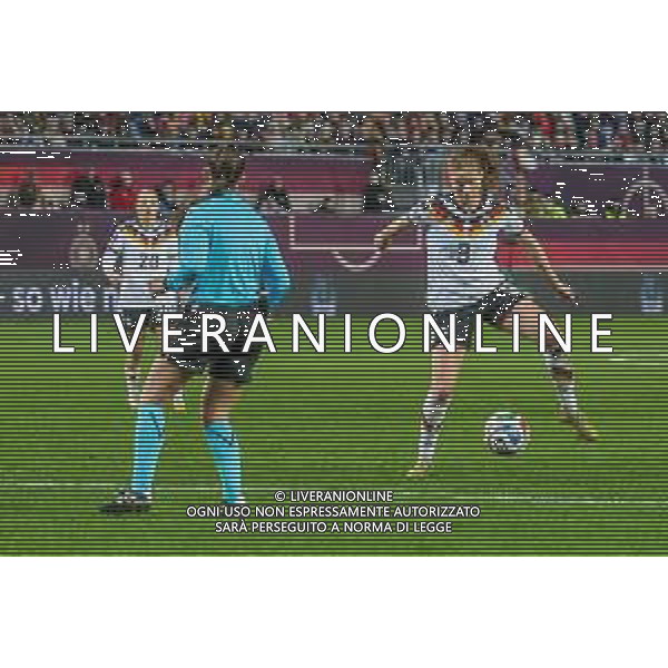Sjoeke Nuesken #9 (Deutschland) in Aktion, Deutschland vs. Spanien, Fussball, Frauen, UEFA, Women’s Nations League, Saison 2025/2026, Finale - Runde 1 von 2, 28.11.2025 / action press AG KARMAPRESS-AG ALDO LIVERANI SAS