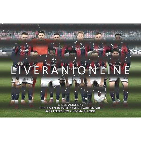 TVRG Bologna vs Parma nella foto formazione Bologna, in piedi da SX Emil Holm (Bologna), Federico Ravaglia (Bologna), Charalampos Lykogiannis (Bologna), Torbjorn Heggem (Bologna), Thijs Dallinga (Bologna) e Jhon Lucumi Bonilla (Bologna); in basso da SX Federico Bernardeschi (Bologna), Jonathan David Rowe (Bologna), Ibrahim Sulemana (Bologna), Lewis Ferguson (Bologna) e Giovanni Fabbian (Bologna) Bologna 04-12-2025 Stadio Renato Dall\'Ara Bologna vs Parma Coppa Italia Frecciarossa - ottavi di finale foto Roberto Garavaglia/Agenzia Aldo Liverani sas