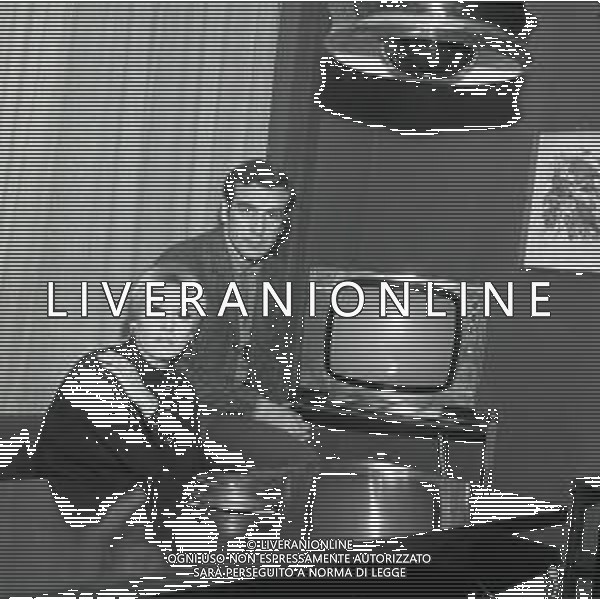 NEG-RETROSPETTIVA ANTONIO VALENTIN ANGELILLO CALCIATORE NELLA FOTO ANTONIO VALENTIN ANGELILLO CON LA BALLERINA ATTILIA TIRONI IN ARTE ILYA LOPEZ A MILANO NELL\'ANNO 1969 AG ALDO LIVERANI SAS