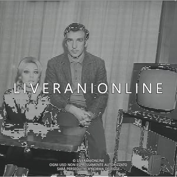 NEG-RETROSPETTIVA ANTONIO VALENTIN ANGELILLO CALCIATORE NELLA FOTO ANTONIO VALENTIN ANGELILLO CON LA BALLERINA ATTILIA TIRONI IN ARTE ILYA LOPEZ A MILANO NELL\'ANNO 1969 AG ALDO LIVERANI SAS