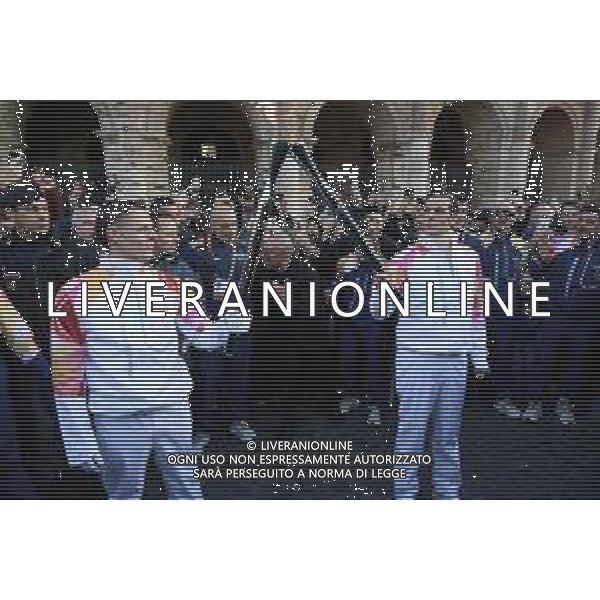 Roma 06 Dicembre 2025 Achille Lauro Tedoforo al colosseo con la Fiamma Olimpica dei Giochi Olimpici Invernali di Milano-Cortina 2026 Nella Foto: Achille Lauro, Boss Doms Foto Credit: Andrea Bracaglia- AGENZIA ALDO LIVERANI SAS