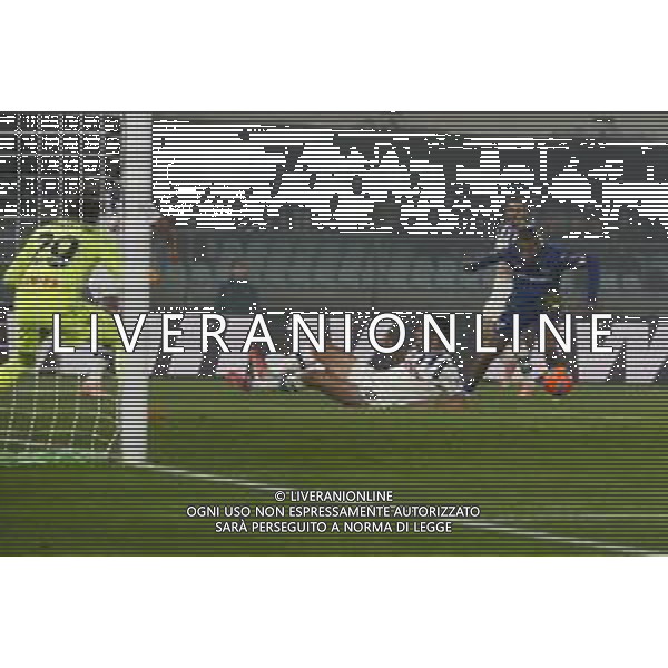 Rafik Belghali of Hellas Verona FC scores a goal during Hellas Verona FC vs Atalanta BC, 14° Serie A Enilive 2025-26 game at Marcantonio Bentegodi stadium in Verona (VR), Italy, on Dicember 06, 2025. (Photo by Davide Casentini)- AGENZIA ALDO LIVERANI SAS