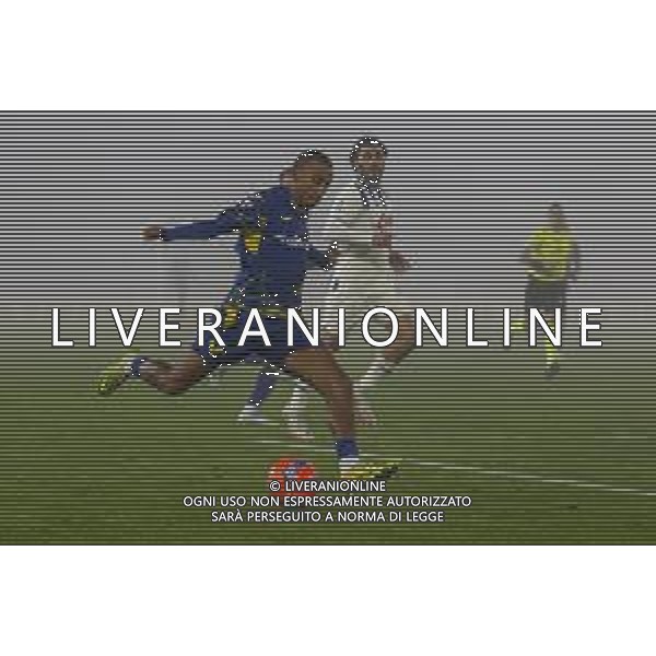 Rafik Belghali of Hellas Verona FC play the ball during Hellas Verona FC vs Atalanta BC, 14° Serie A Enilive 2025-26 game at Marcantonio Bentegodi stadium in Verona (VR), Italy, on Dicember 06, 2025. (Photo by Davide Casentini)- AGENZIA ALDO LIVERANI SAS