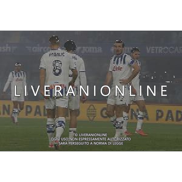 Atalanta BC players expresses disappointment during Hellas Verona FC vs Atalanta BC, 14° Serie A Enilive 2025-26 game at Marcantonio Bentegodi stadium in Verona (VR), Italy, on Dicember 06, 2025. (Photo by Davide Casentini)- AGENZIA ALDO LIVERANI SAS