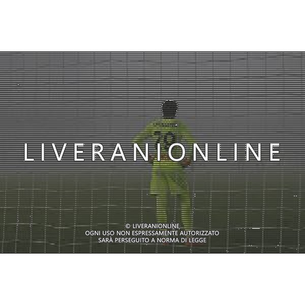 Marco Carnesecchi of Atalanta BC. expresses disappointment after Antoine Joseph Bernède of Hellas Verona FC goal during Hellas Verona FC vs Atalanta BC, 14° Serie A Enilive 2025-26 game at Marcantonio Bentegodi stadium in Verona (VR), Italy, on Dicember 06, 2025. (Photo by Davide Casentini)- AGENZIA ALDO LIVERANI SAS